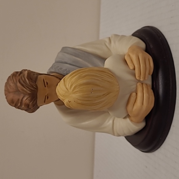 Vintage Home Interior Precious in His Sight Figurine - Picture 3 of 16